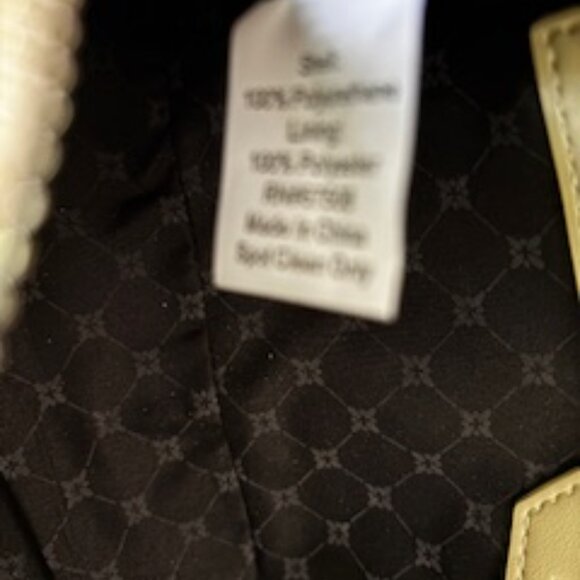 BCBGeneration unique enlongated shoulder bag in pale yellow NWT - Picture 11 of 11